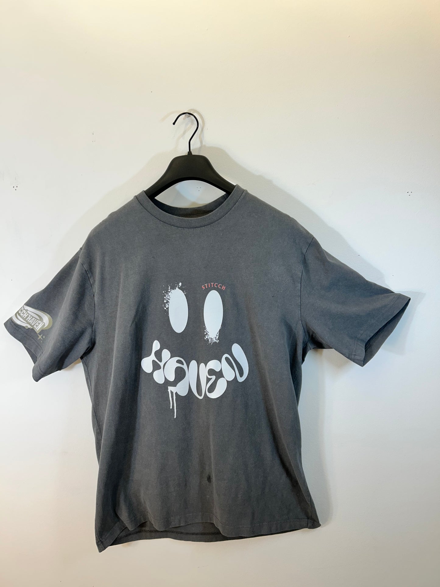 Haven Smile Tee – Relaxed Fit