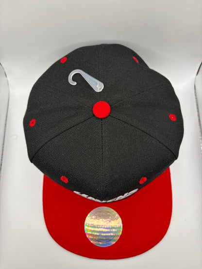 Haven Star Snapback – Black Red Beak