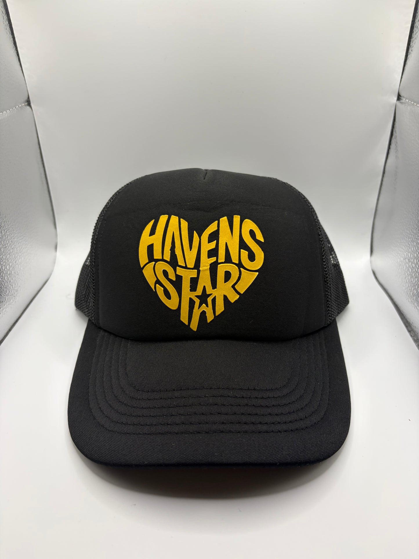 Haven Star Trucker – Black Gold & Glow